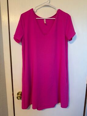 mts Bright Fuchsia V-Neck Top